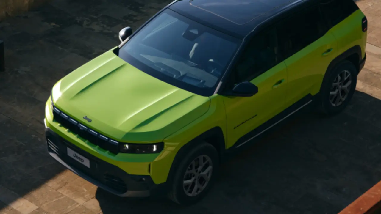 NUOVA JEEP COMPASS VERDE VISTA DALL'ALTO