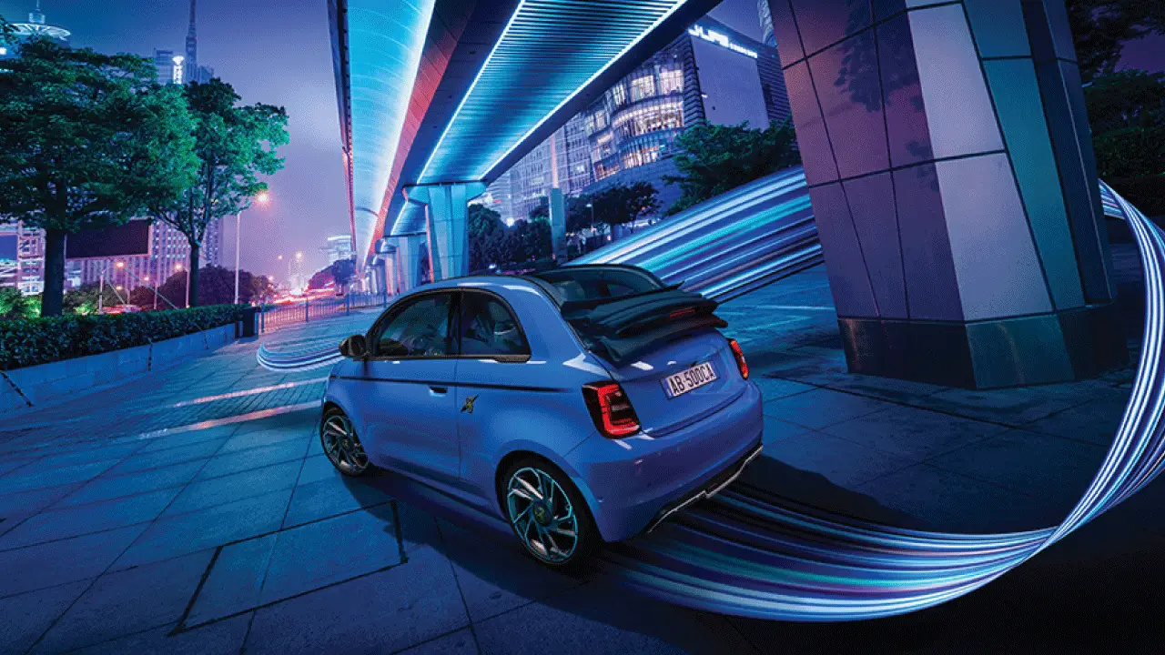 Sali a Bordo della Gamma Abarth con Frentauto